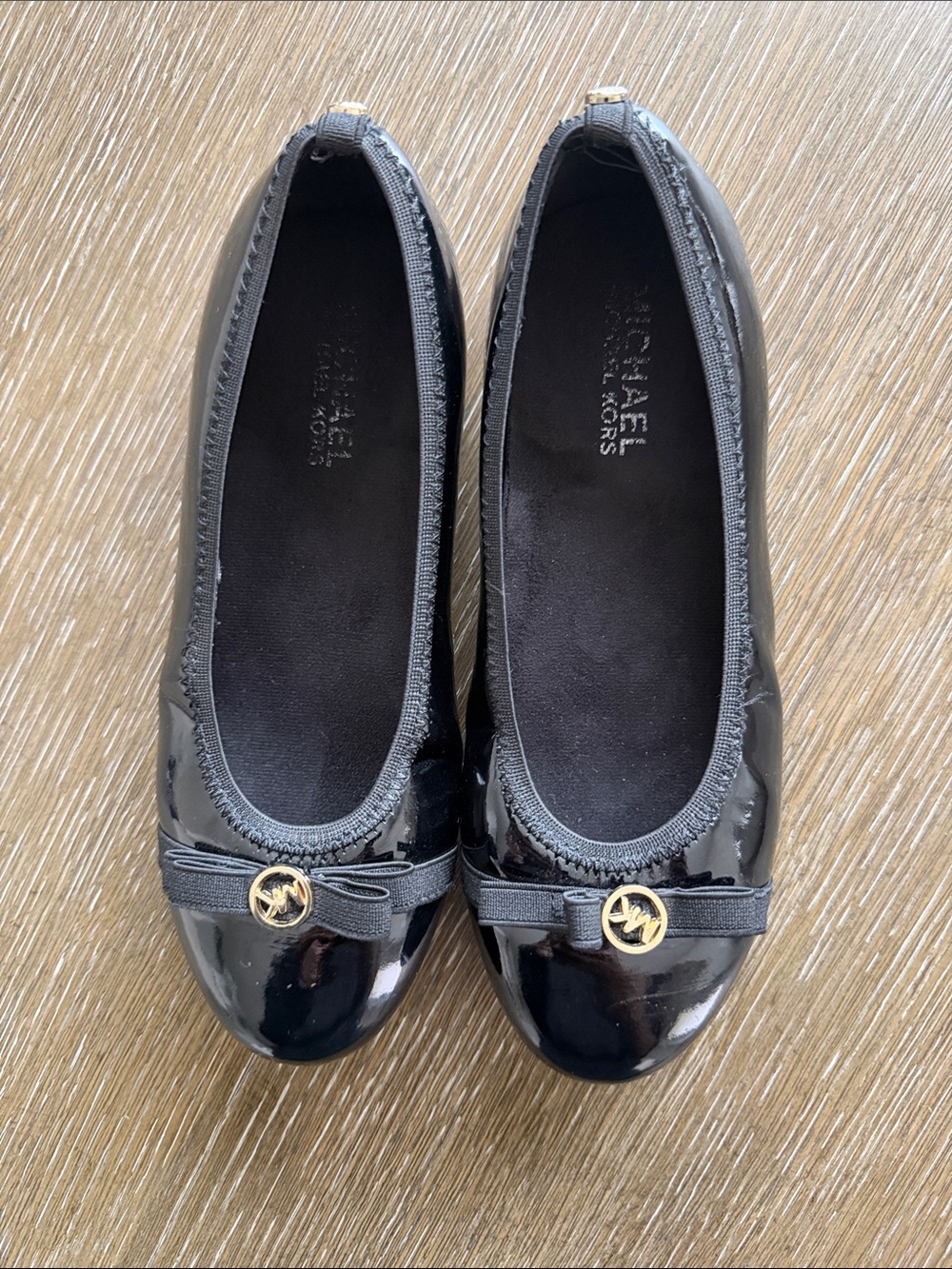 Michael Kors Black Patent Leather Bow Ballet Flats with Gold MK Accent